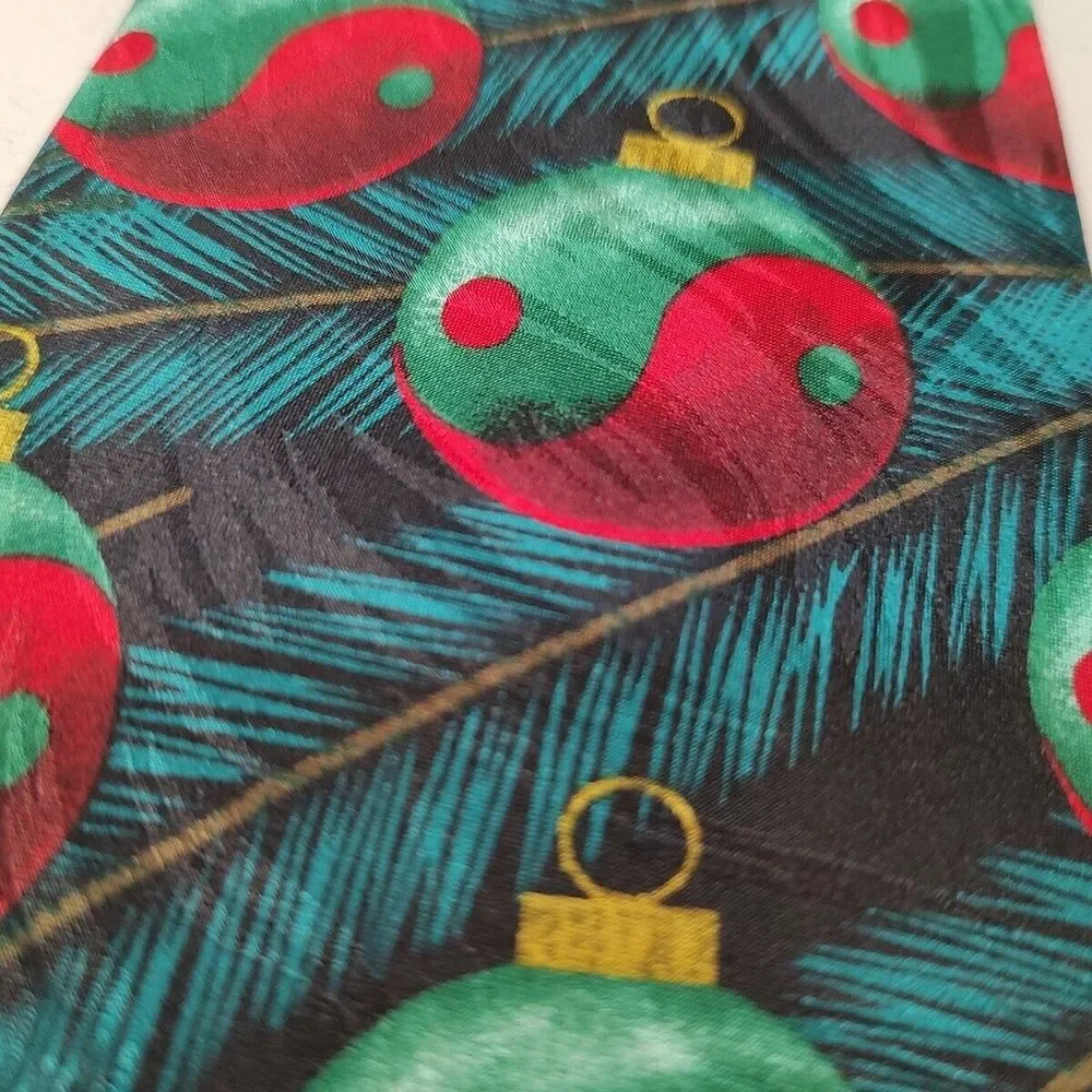 Ralph Martin Zen Ying Yang‎ Christmas Ornament Neck Tie Red Green 1996